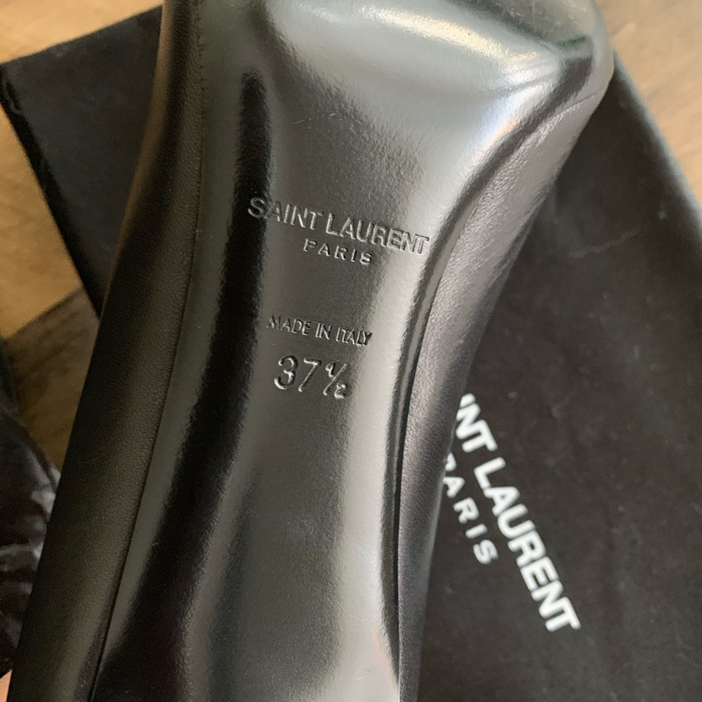 Saint Laurent Paris 80 Pointed Toe Pump - Picture 3 of 8